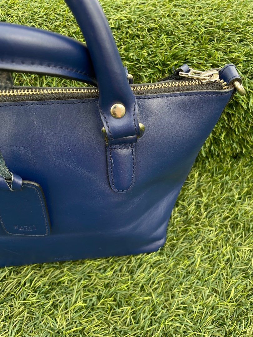 Katre Leather Bag (Category: Luxury Bags & Wallets) located in Quezon City. Submitted by discoversomethingnice (Listing ID 1370229151, Image 3). Description: Original Price: 7,500.00 Selling Price: 1,600.00.