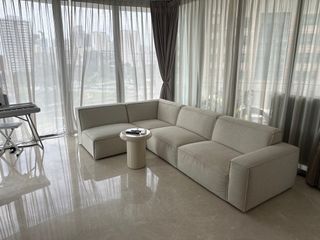(Category: ) located in . Submitted by tyoonsg (Listing ID 1370083649, Image 1). Description: .