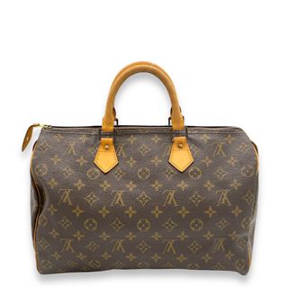 (Category: ) located in . Submitted by carousellluxury (Listing ID 1330070741, Image 1). Description: .
