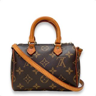 (Category: ) located in . Submitted by carousellluxury (Listing ID 1356266142, Image 1). Description: .