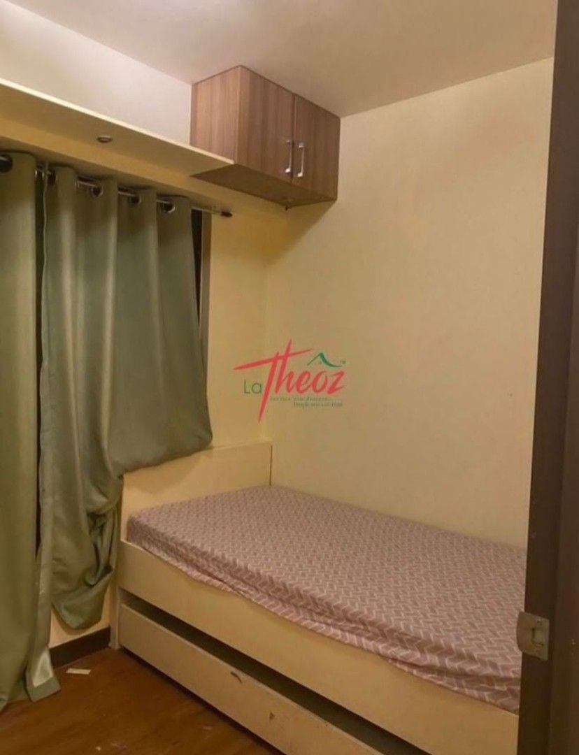 MIREA RESIDENCE 3BR PASIG (Category: Apartments & Condos) located in Manila. Submitted by marinocerh37538 (Listing ID 1370225428, Image 2). Description: 3BEDROOM @ MIREA RESIDENCES FOR SALE 3bedroom 2bathroom with SEPARATE maidsroom 85sqm Fully furnished 3rd floor with 2 balcony with service area 7sqm CLEAN TITLE TOTAL CONTRACTED PRICE 8,500,000 ALL IN SELLER OWNER AND PRICE IS NEGOTIABLE UPON VIEWING.