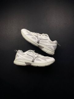 (Category: ) located in . Submitted by soletrip_footwear_trading (Listing ID 1370228063, Image 1). Description: .