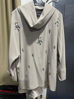 (Category: ) located in . Submitted by dazz_preloved_branded (Listing ID 1370174329, Image 1). Description: .