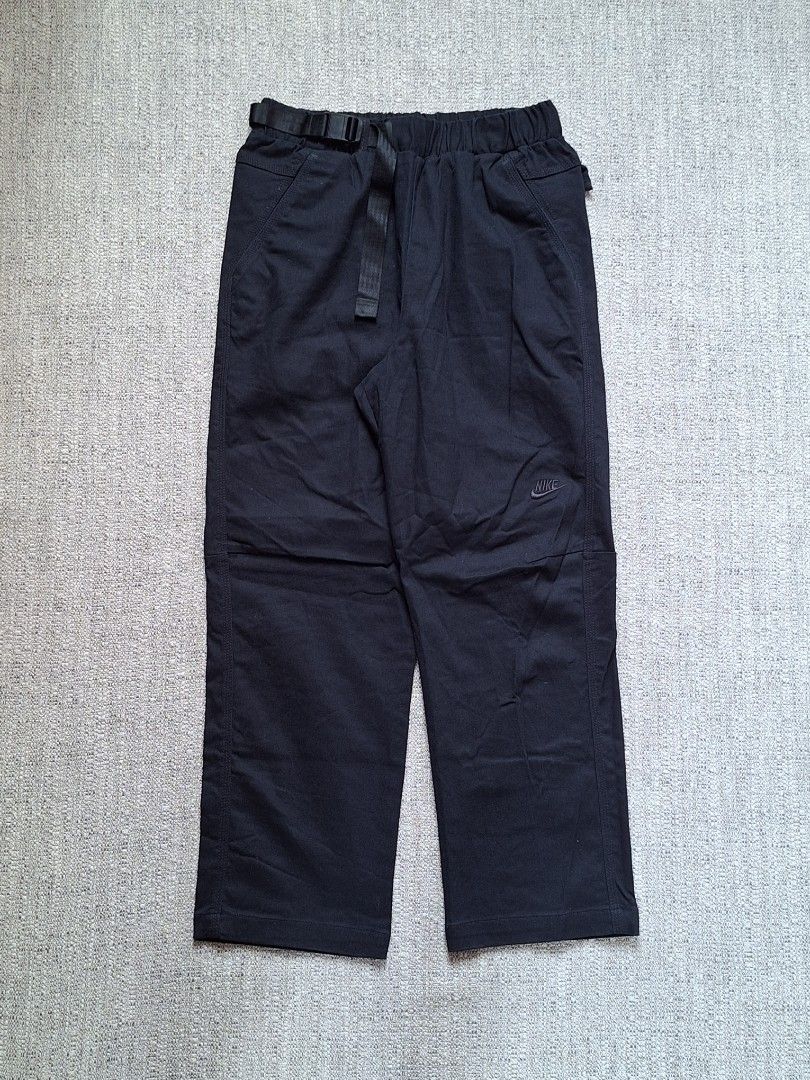 Nike Tech Pack / Straight Casual Pants Trousers ( Authentic ) (Category: Trousers) located in Cebu City. Submitted by thehiddengemsbykid (Listing ID 1370195101, Image 1). Description: Nike Tech Pack Straight Casual Pants Trouser Size : Medium Waist - 30 up to 36 max Rise - 13.5 Thigh - 13 Knee - 10 Length - 38 Leg Opening - 8.5 Like new Condition Emboirdery Logo Color : Black No fades No issues 1,800 + Sf Thank you..