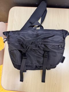 （分類：）位於 。 由 summa2010 提交（商品編號 1370111200，圖片 1）。簡介： 。