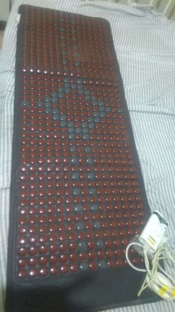 Nuga best t11 bed heater (Category: Medical Supplies & Tools) located in Pasay City. Submitted by vincentalvarez21484 (Listing ID 1370088214, Image 3). Description: Nugabest t11 is Full size infrared nano diamond tourmanium mattress..