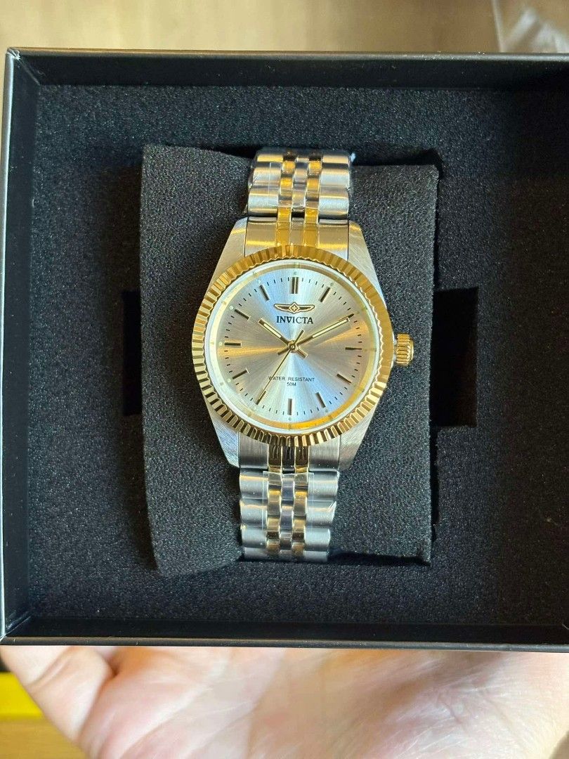 Original Invicta women watch (Category: Luxury Watches) located in Manila. Submitted by authenticbagswatchesco (Listing ID 1370086125, Image 3). Description: 100%Original₱6,800+sf Last 2 pieces.... Lakas maka Tissot PRX KUNIN nyo na ₱6,800 +sf Inv!cta Specialty Women's Watch 36mm, Steel, Gold (29401) Less 100 pag 2 kkunin <3 Mall price : 12- 15k MONEY BACK IF PROVEN FAKE! ✅ 100% Original / U.S. grade ✅ complete inclusion: box, manual, paper bag I