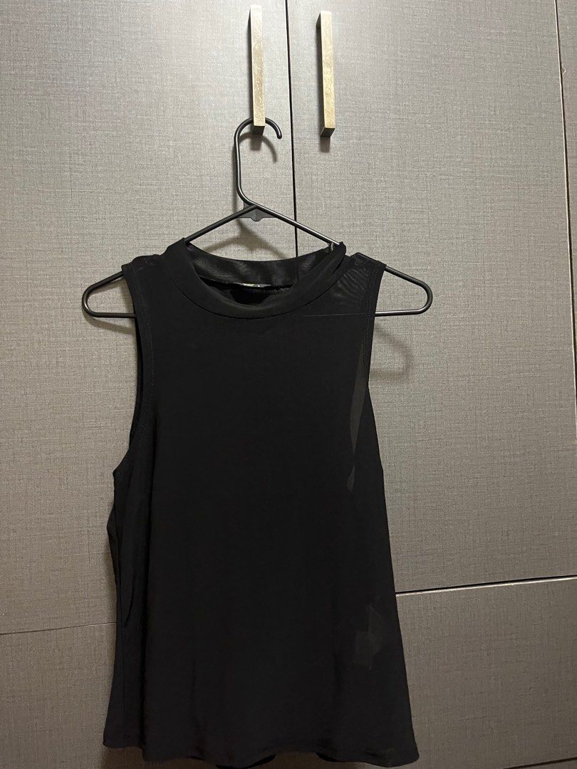 SALE! Tops at P30 each!! (Category: Others Tops) located in Makati City. Submitted by _makeroom (Listing ID 1370189305, Image 2). Description: p30 ea take all for P200 some clothes are branded - like zara & h&m mostly s sizing.