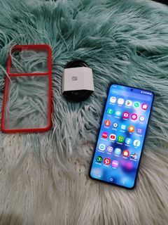 Samsung galaxy S21 5G 8/256 sale or swap