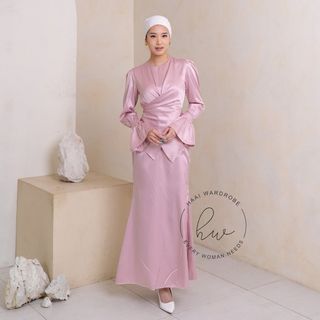 (Kategori: ) berada di . Dikirim oleh marinelovaa (ID iklan 1370110925, Gambar 1). Deskripsi: .