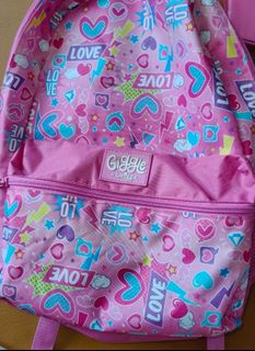 (Category: ) located in . Submitted by declutter_bee_ (Listing ID 1370116923, Image 1). Description: .