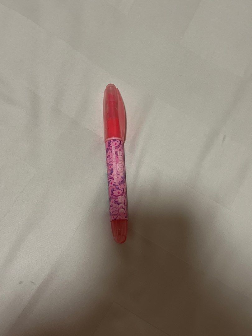 smiggle products (Category: Interactive Toys) located in Singapore. Submitted by awweeeee (Listing ID 1370194708, Image 5). Description: brand new. never opened. pop it book: $10 cat keychain (scented): $8 pen: $5 eraser: $5 highlighter: $5 take all for $35 .