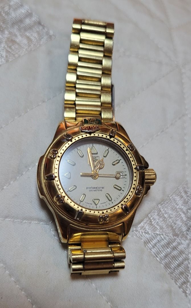 Tag Heuer (Category: Luxury Watches) located in Rizal. Submitted by maelena54 (Listing ID 1370106956, Image 1). Description: Original Tag Heuer 994.708A Gold plated.