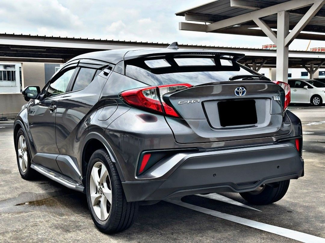 Toyota C-HR Hybrid 1.8 S (A)62885347944963111