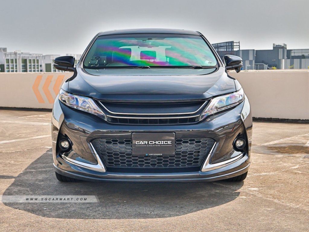 Toyota Harrier 2.0A G's Panoramic Roof Auto (Category: Used Cars) located in Singapore. Submitted by cna_automobile (Listing ID 1370223621, Image 1). Description: Vehicle Features Powerful 2.0L 4 cylinders inline 16 valve DOHC, super responsive CVT transmission, keyless entry/start/stop, dual zone climate, auto headlights. Accessories Sports rims, leather seats, factory fitted audio player, reverse sensors, retractable side mirror indicators, mul
