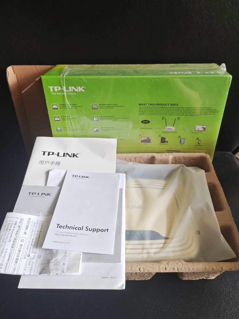 Tp link （分類：Wifi及上網相關產品）位於 Hong Kong。 由 lululo202938112 提交（商品編號 1370083758，圖片 3）。簡介： 舊款 Guest network WiFi 兩頻譜 有說明書 lan線 火牛。