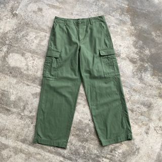 (Category: ) located in . Submitted by PJ4489_Clothing (Listing ID 1370117207, Image 1). Description: .