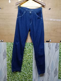 (Category: ) located in . Submitted by the91denimstore (Listing ID 1370149777, Image 1). Description: .