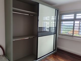 (Category: ) located in . Submitted by connie.ny (Listing ID 1370082354, Image 1). Description: .