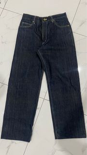 (Category: ) located in . Submitted by yipangstore (Listing ID 1370210018, Image 1). Description: .