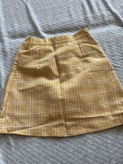 (Category: ) located in . Submitted by preloved.cara (Listing ID 1370152545, Image 1). Description: .