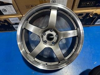 (Category: ) located in . Submitted by aws_tyre_rim (Listing ID 1320014617, Image 1). Description: .