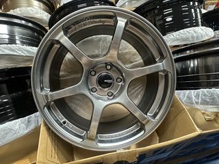 (Category: ) located in . Submitted by aws_tyre_rim (Listing ID 1312818024, Image 1). Description: .