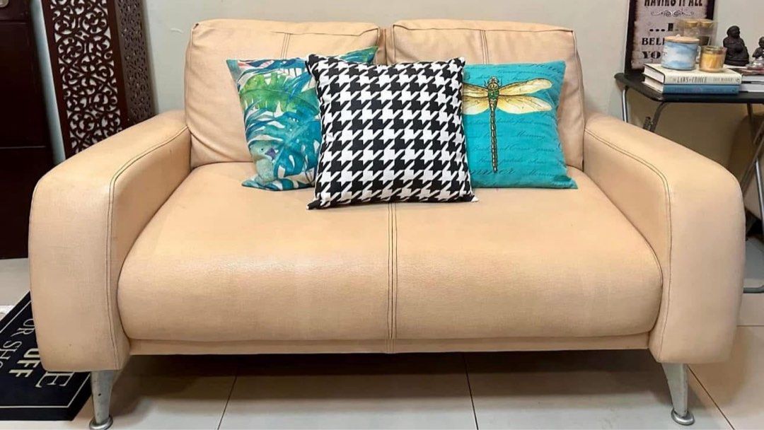 2 seater leather sofa (Category: Sofas) located in Taguig. Submitted by simplyvers (Listing ID 1370381374, Image 1). Description: 2 seater leather sofa. (Very heavy) Just needs cleaning because its just stored Location for pick up: Fort Bonifacio Taguig .