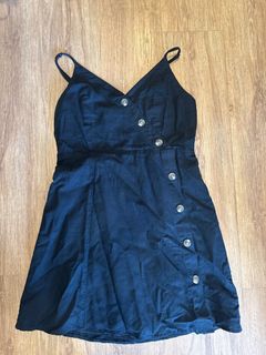 (Category: ) located in . Submitted by cherrieslii (Listing ID 1370276427, Image 1). Description: .