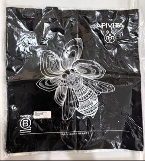 （分類：）位於 。 由 ccbbccww 提交（商品編號 1370371972，圖片 1）。簡介： 。