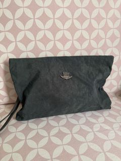 (Category: ) located in . Submitted by rdgpreloved (Listing ID 1370254643, Image 1). Description: .