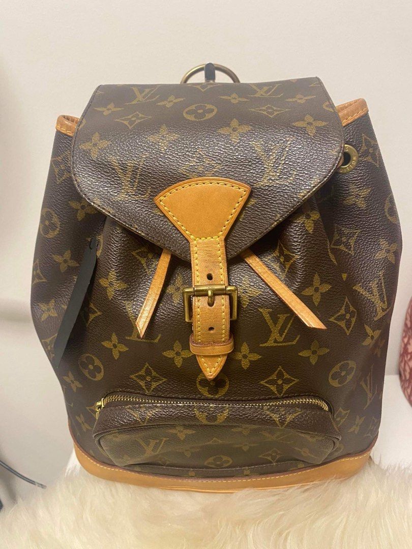 Authentic Louis Vuitton Brown Monogram Canvas Montsouris MM Backpack (Category: Luxury Bags & Wallets) located in Rizal. Submitted by SummerPeaCloset (Listing ID 1370422805, Image 1). Description: Authentic Louis Vuitton Brown Monogram Canvas Montsouris MM Backpack With original dustbag We offer money back guarantee for authenticity Buyer will shoulder the shipping fee Layaway Terms and Conditions: - Upfront deposit of 20% of the item price✔️ - L