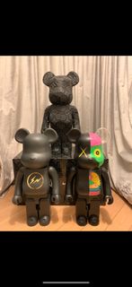 （分類：）位於 。 由 kawslover 提交（商品編號 1370361952，圖片 1）。簡介： 。