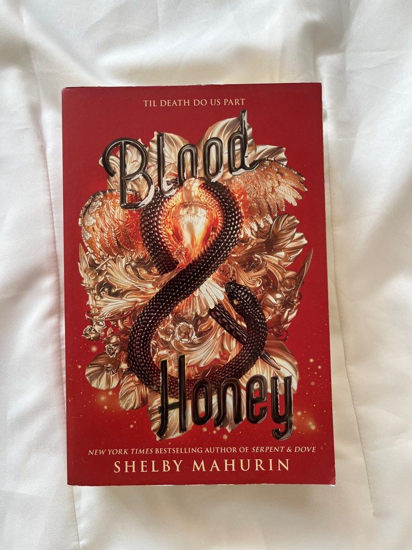 Blood & Honey (Category: Storybooks) located in Pasig City. Submitted by poohslittlefinds (Listing ID 1370344892, Image 1). Description: AUTHENTIC COPY. Has tanning on the pages and sides. (Book set: ₱650) COD: lalamove/grab COP: Gcash.