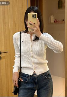 (Category: ) located in . Submitted by .win.nie (Listing ID 1370426894, Image 1). Description: .