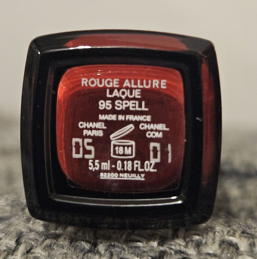 Chanel rouge allure laque (Category: Makeup) located in Los Banos. Submitted by acleancloset (Listing ID 1370397699, Image 2). Description: pls see pics for details approx 75% left, seldom used PLS READ: I only sell genuine, authentic items sourced from sprees in Aus, US & UK. Read my reviews for proof. No returns & exchanges, full payment required before items ships. Freebies not guaranteed. IF IN DOUBT OR LOWBALLING, PLS TRANSACT ELSEWHERE.
