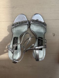 (Category: ) located in . Submitted by shopperbby (Listing ID 1370301912, Image 1). Description: .