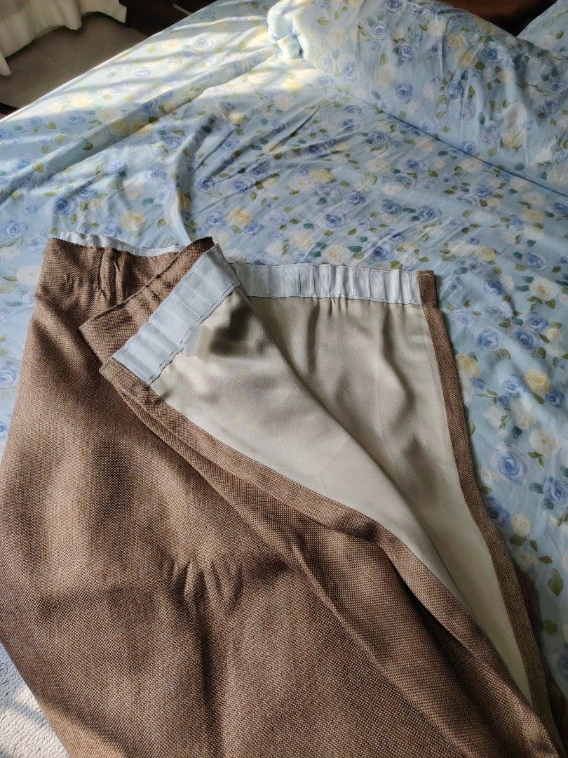 Curtains65075492075393111