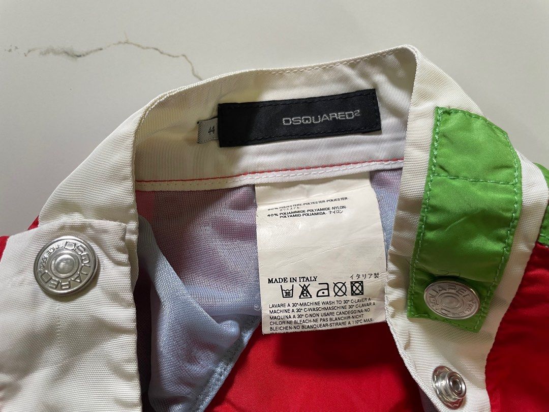 Dsquared swim short (Category: Shorts) located in Calapan. Submitted by lucasthrifts (Listing ID 1370360770, Image 3). Description: Excellent condition slightly used only worn 3-5x only sa bora 28-30 waist 10 length 3500 add sf.