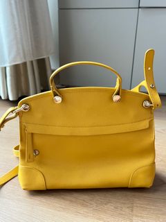 (Kategori: ) berada di . Dikirim oleh atticthrift.shop (ID iklan 1294861228, Gambar 1). Deskripsi: .