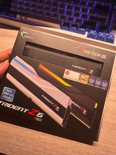 （分類：）位於 。 由 yyenug 提交（商品編號 1370414133，圖片 1）。簡介： 。