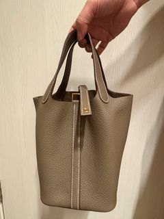 （分類：）位於 。 由 k_feliz 提交（商品編號 1370274136，圖片 1）。簡介： 。