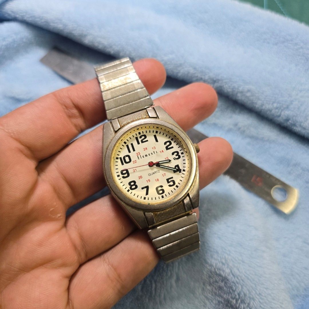 Jam Elements Military Dial Bekas, Fesyen Pria, Jam Tangan di Carousell