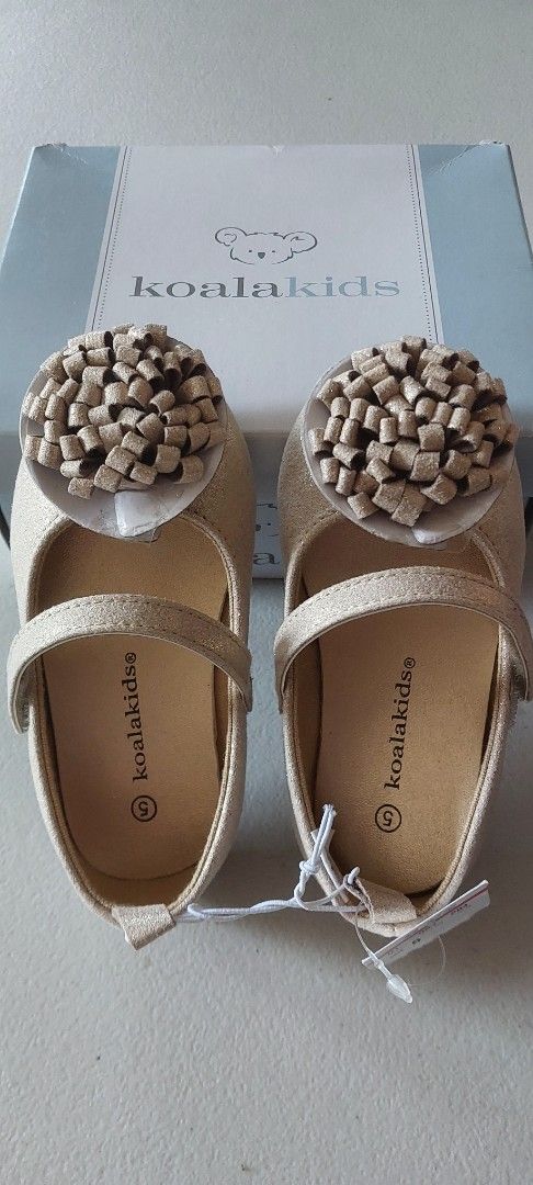 Koala Kids shoes (Category: Babies & Kids Fashion) located in Manila. Submitted by mpirerules (Listing ID 1370264838, Image 1). Description: Koala kids shoes size 5 color: Gold retail price: $19.99 U.S. bought No receipt Comes with box Never used- too small for my daughter. 💝 Send your bid to reserve item - 24 hour reservation only 💝do not buy if uncomfortable 💝 Payment methods: BDO/BPI cash deposit or online bank transfer / GCash 💝 Within Me