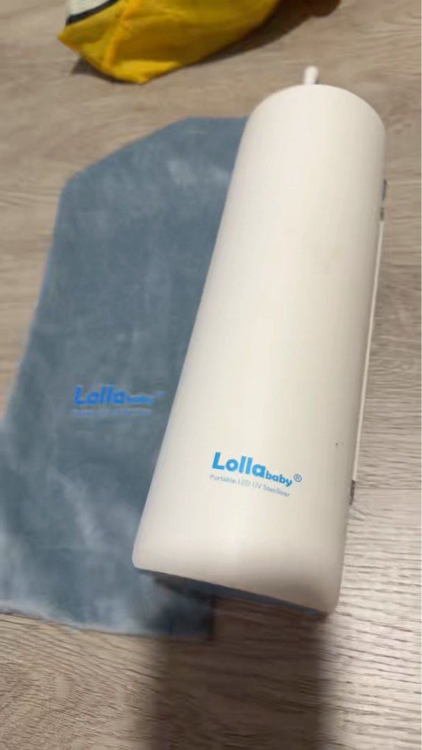 Lollababy Portable UV Sterilizer (Category: Breastfeeding & Bottle Feeding) located in Singapore. Submitted by rubyisred (Listing ID 1370323294, Image 1). Description: .