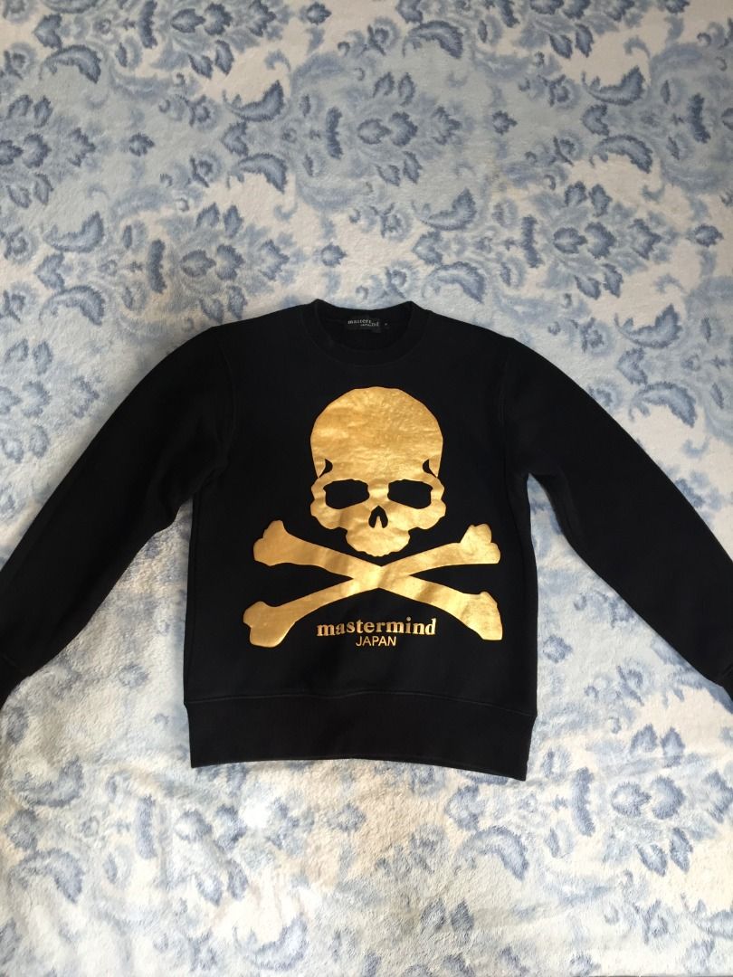 Mastermind Japan Long Sleeve(Repriced) (Category: Activewear) located in Quezon City. Submitted by harrisfabia (Listing ID 1369567271, Image 3). Description: Mastermind Japan Long Sleeve Premium Quality Black color Color rate 10/10 Great Condition Size on tag-S can fit Medium size No Flaws Super Quality .