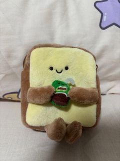 (Category: ) located in . Submitted by roxzana (Listing ID 1370427222, Image 1). Description: .