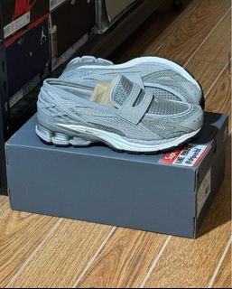 New Balance Collection item 2