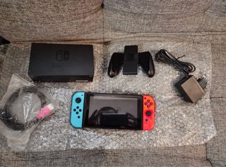 (Category: ) located in . Submitted by hustleclothing (Listing ID 1370398144, Image 1). Description: .