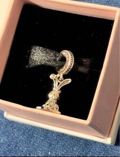 （分類：）位於 。 由 mrsccccc 提交（商品編號 1370404684，圖片 1）。簡介： 。